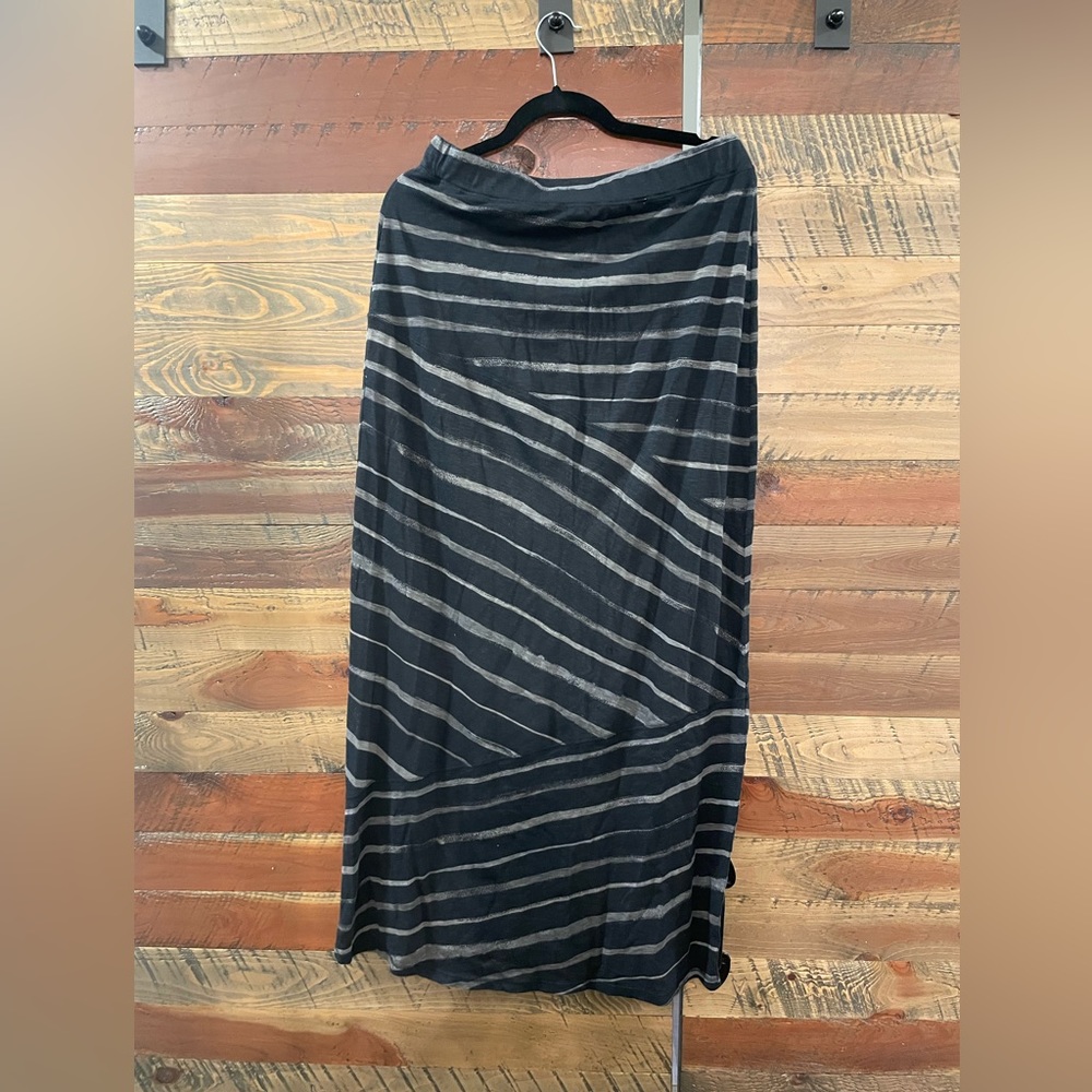 Express grey and black Striped Maxi Skirt sz Small